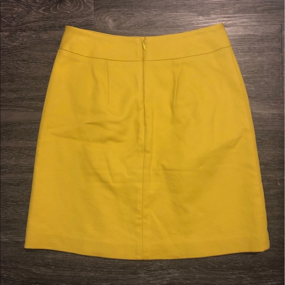 BCBG Yellow Buttoned Skirt - Picture 2 of 3